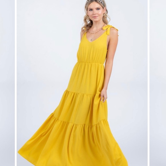 EVERLY Maxi Dress Size M in Coral - Picture 4 of 4